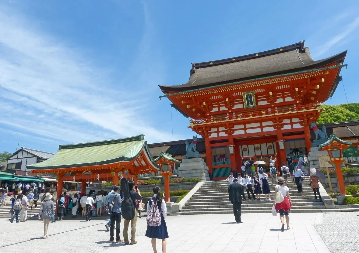 Kiyomizu-dera with autumn leaves